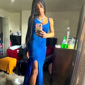 Royal blue dress size medium only wore one time
